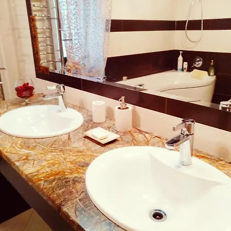 Guest house Alma 2*